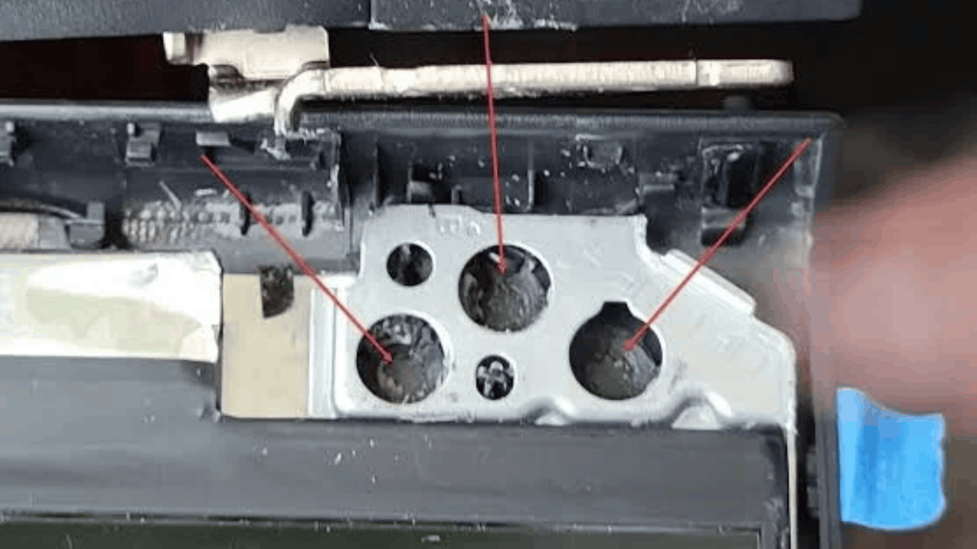Dell Laptop Hinges Repair in Peera Garhi