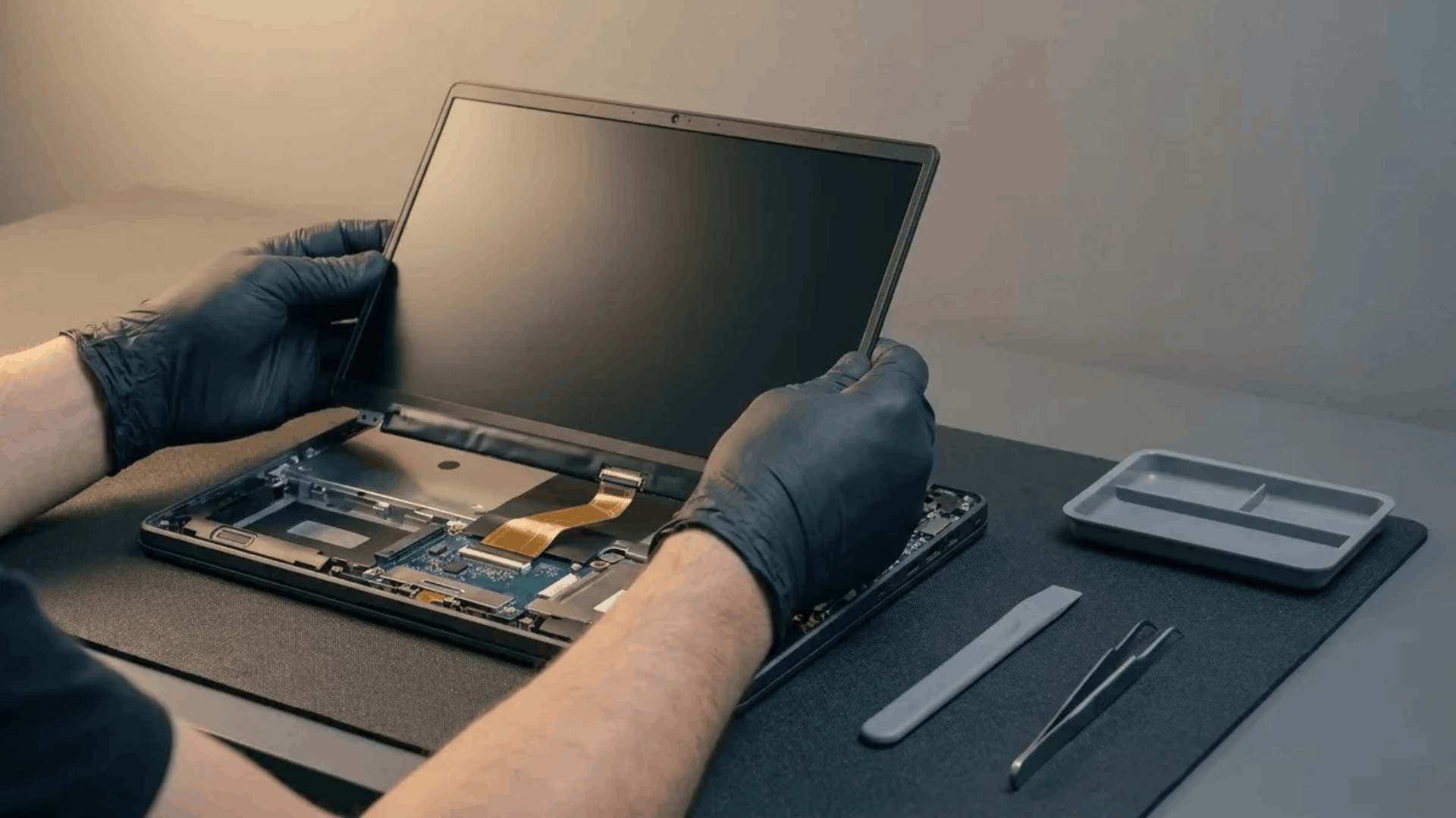 Dell Laptop Service in Mayur Vihar Phase 1