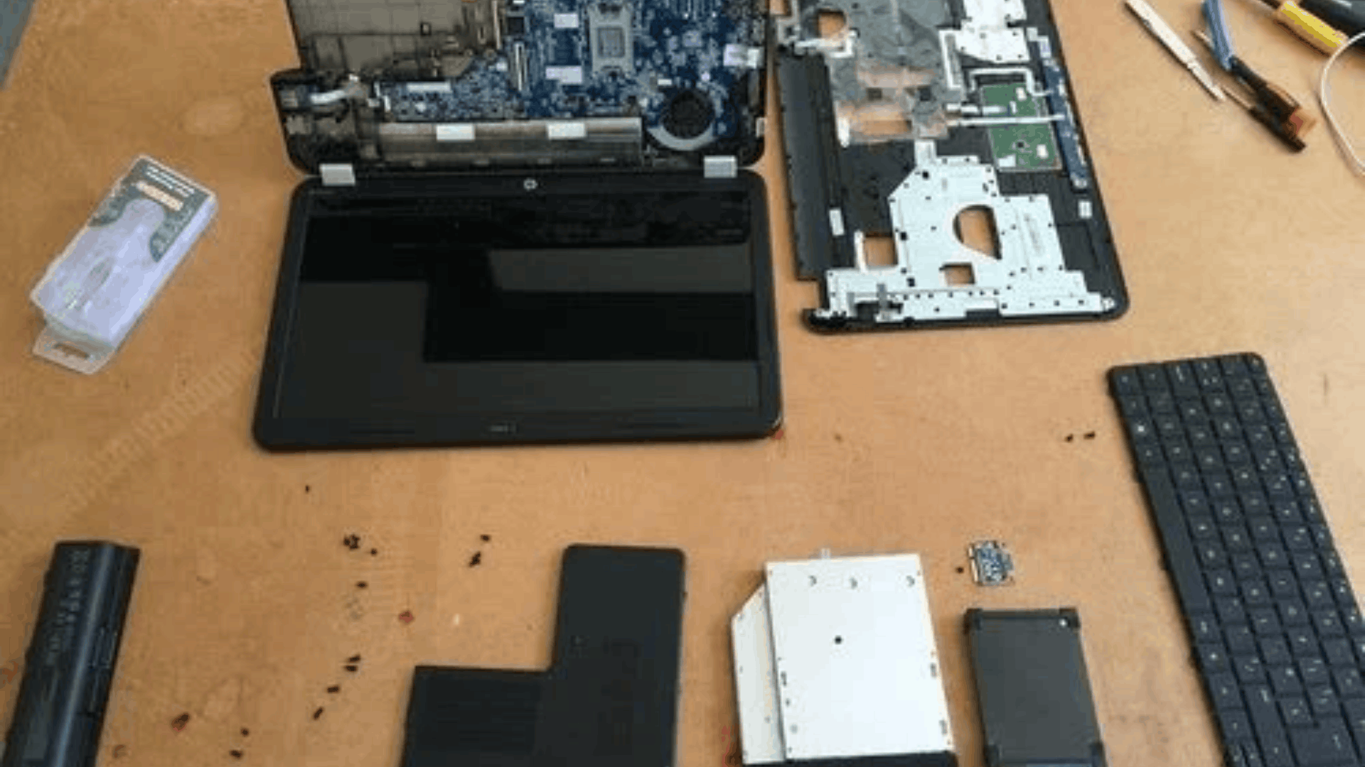 Dell Laptop Service in Mayur Vihar Phase 2