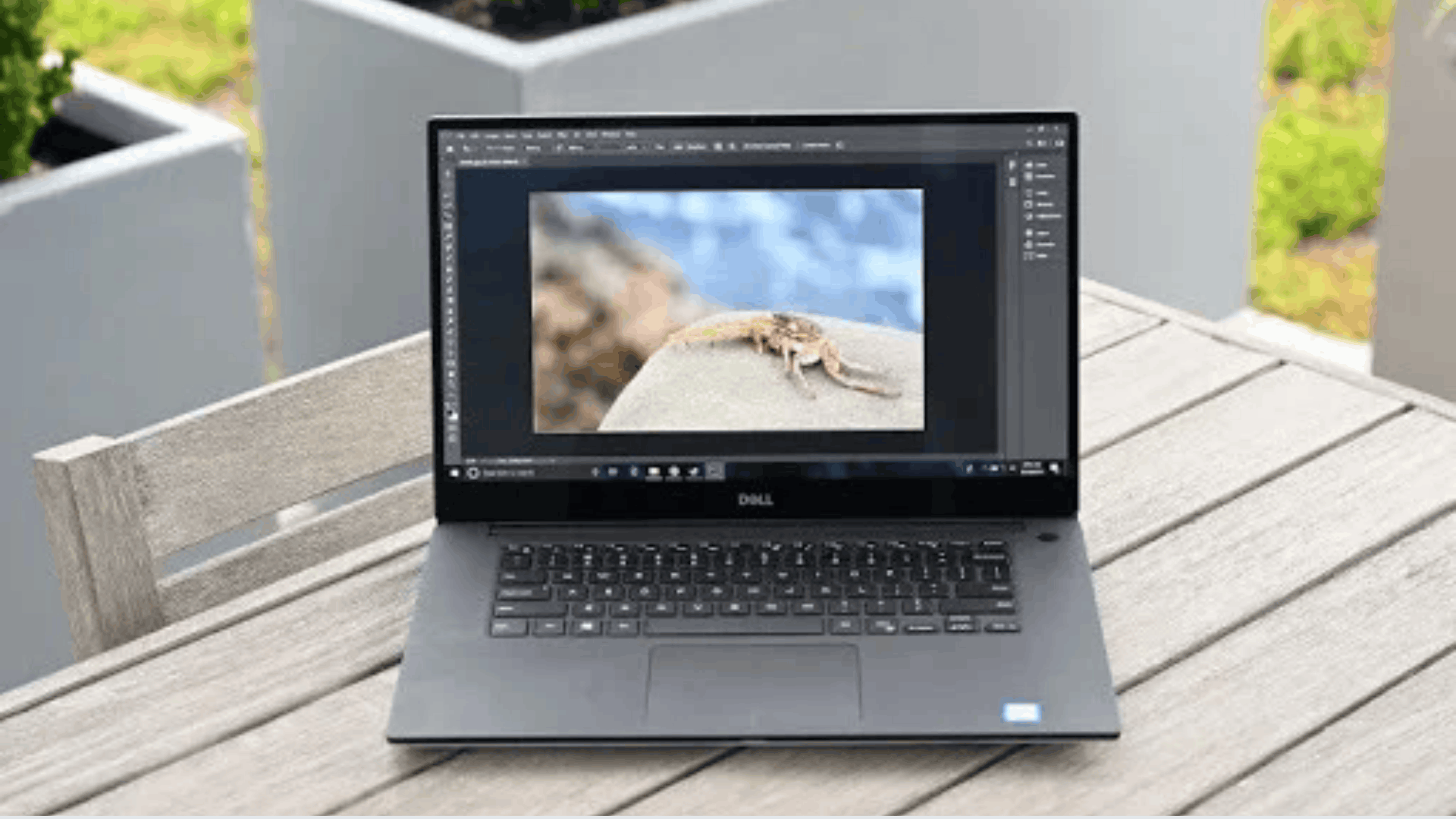 Dell Laptop Service in Moti Nagar
