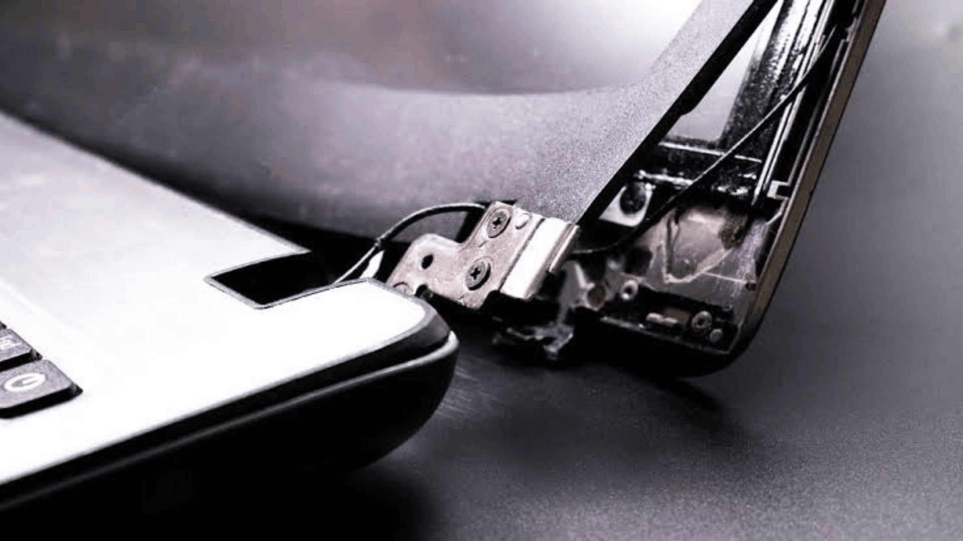 Lenovo Laptop Hinges Repair in Janak Puri