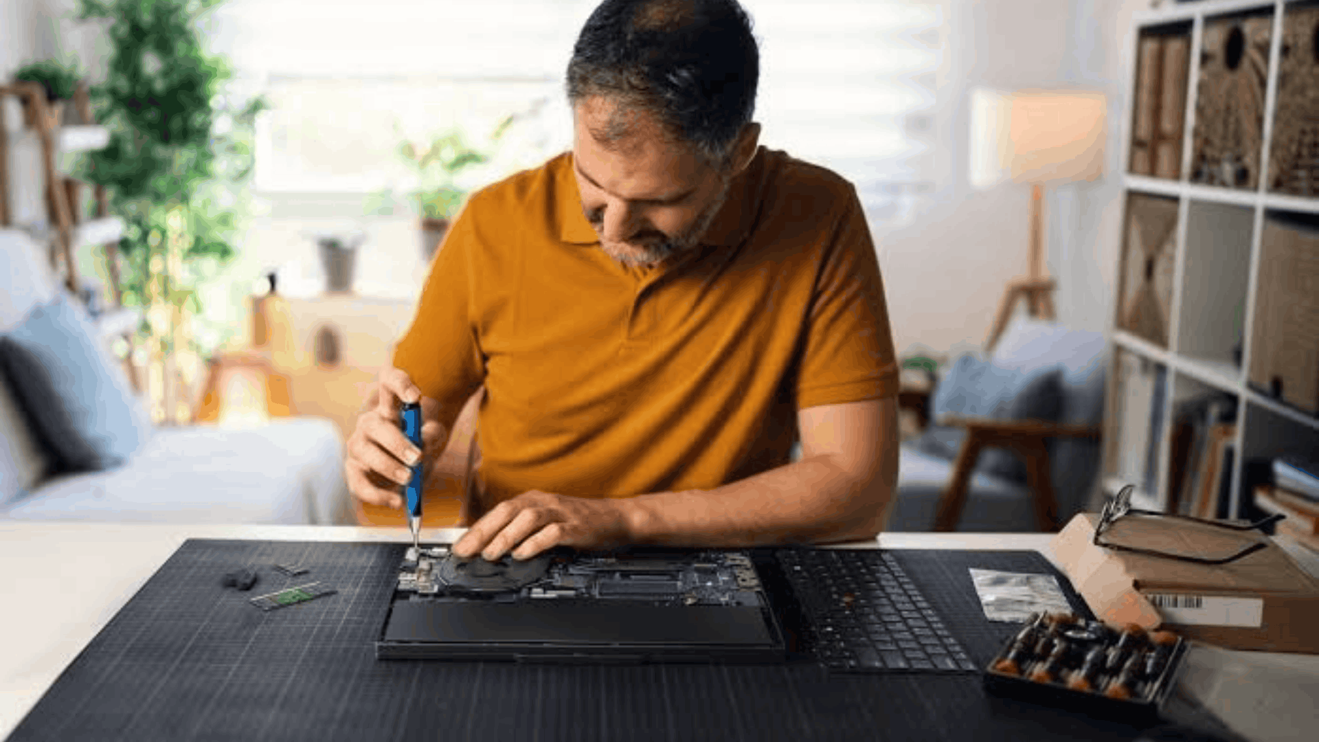 Lenovo Laptop Repair Center in Connaught Place
