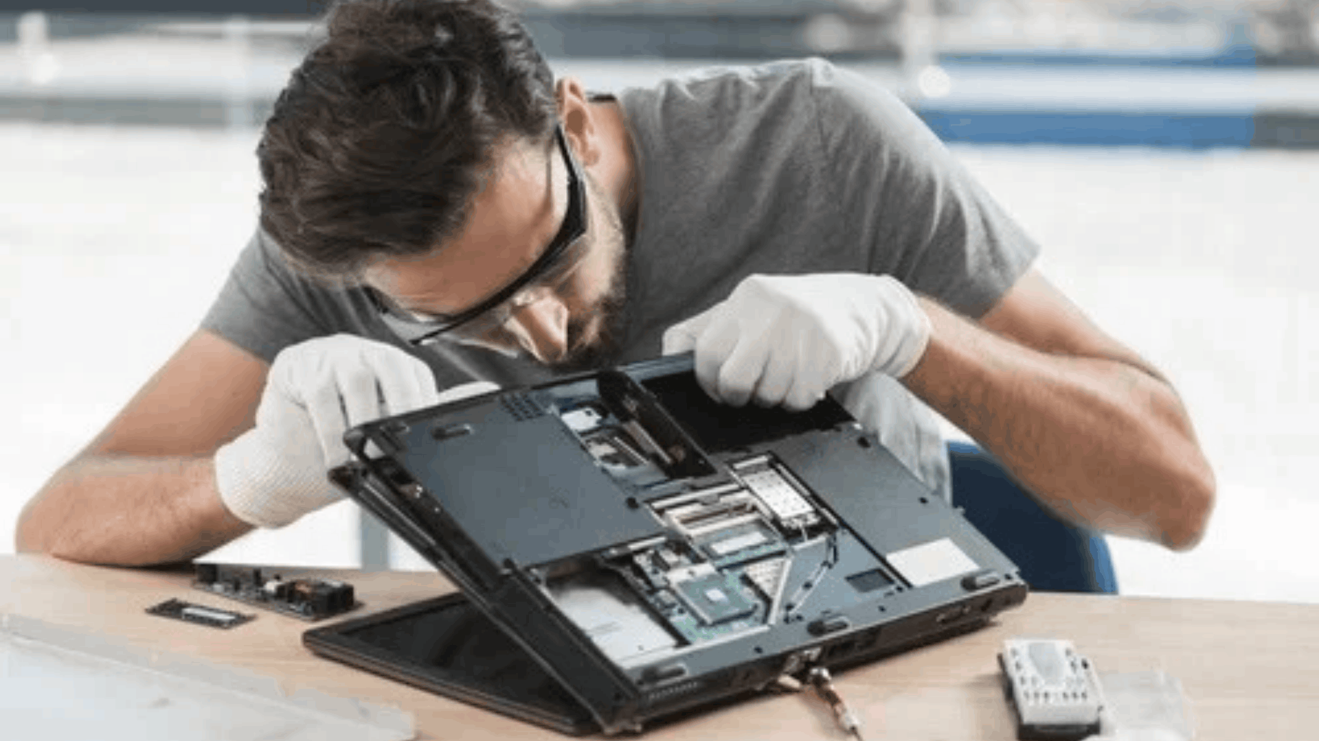 Lenovo Laptop Service in Kirti Nagar