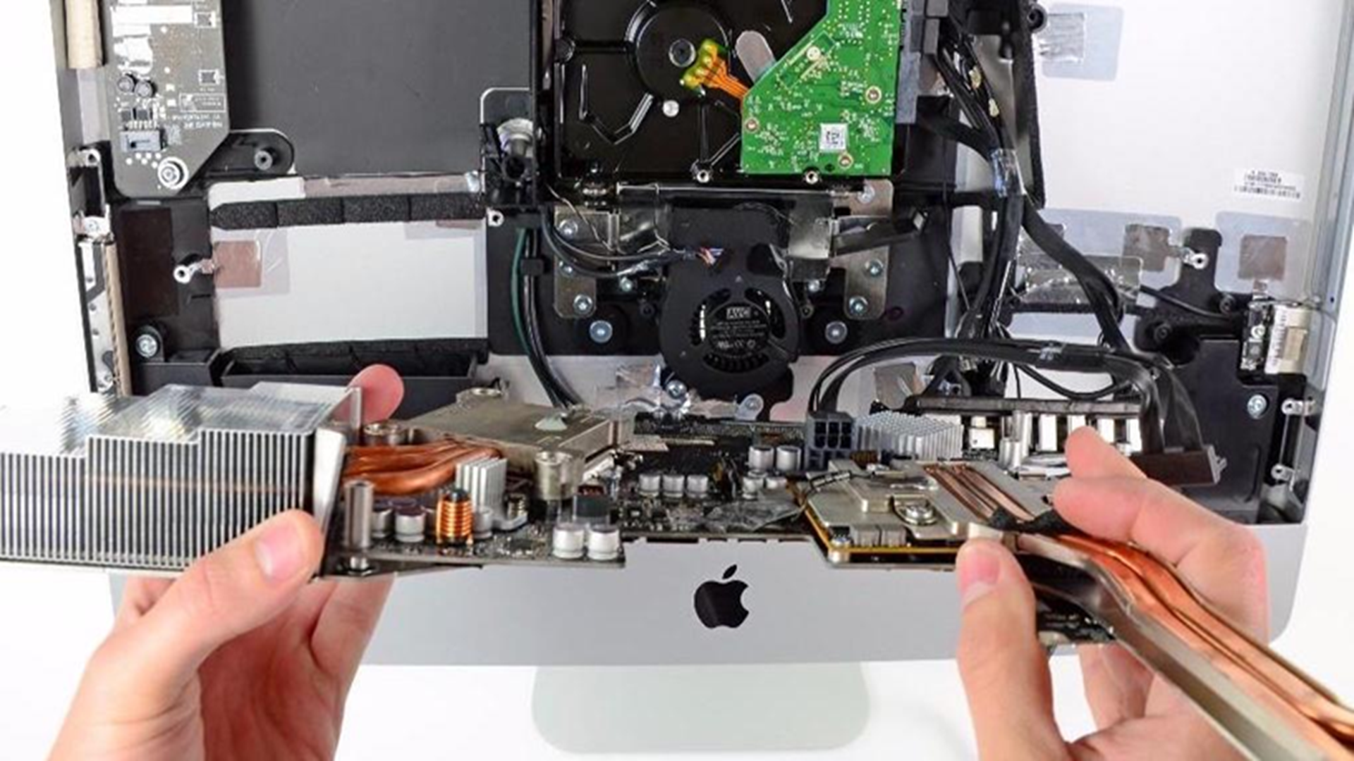Manufacturer, Exporter, Importer, Supplier, Wholesaler, Retailer, Trader of MacBook Repair in New Delhi, Delhi, India